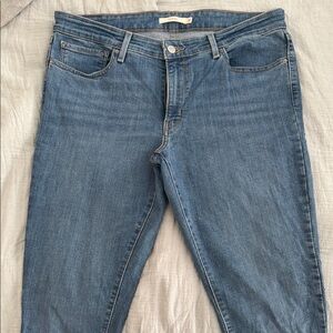 Levi’s 711 Skinny Denim Jeans